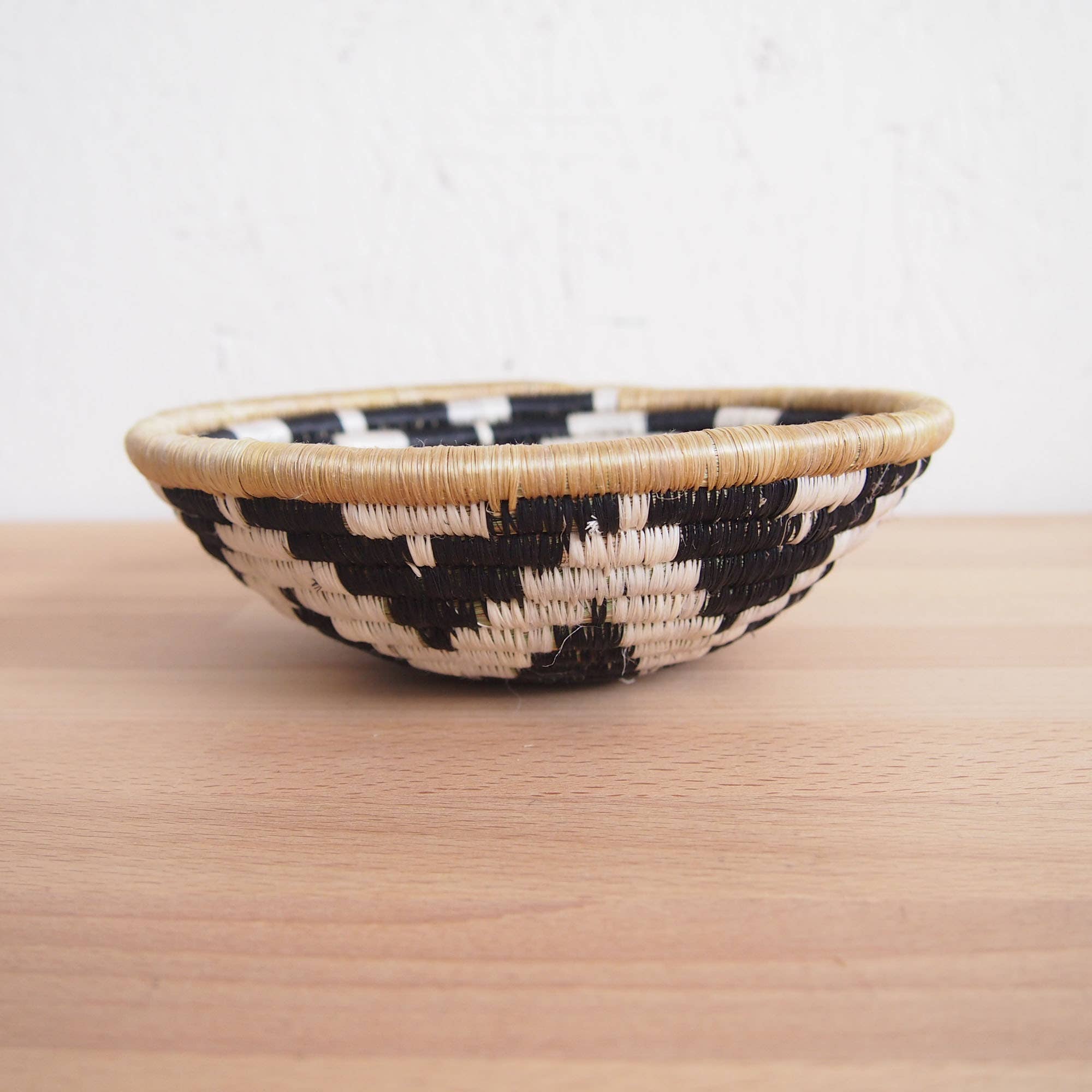 Chwele Small Bowl - Amsha - Nest & Bird