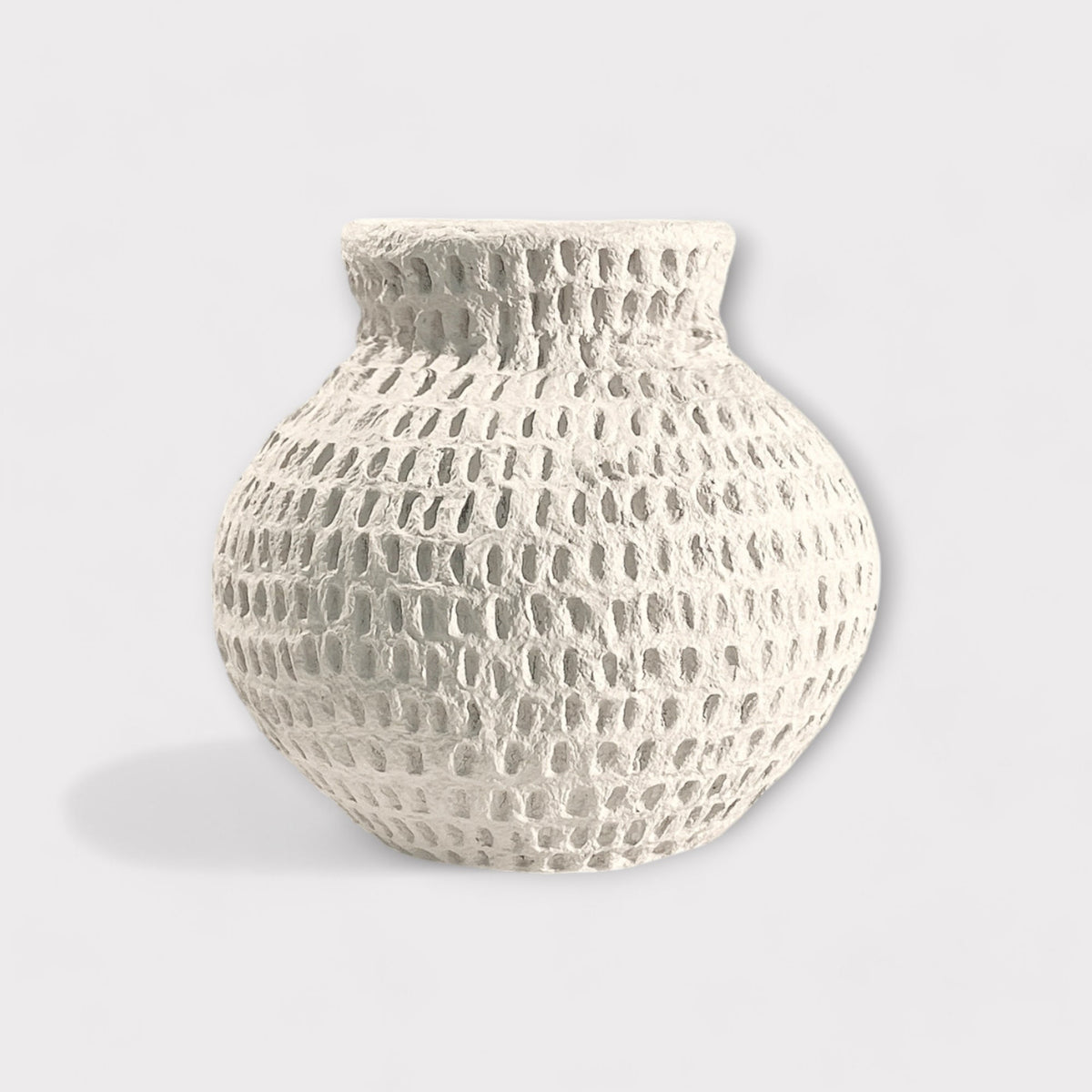 Cotton Stone Vase Round - Eggshell - Matteurs - Nest & Bird