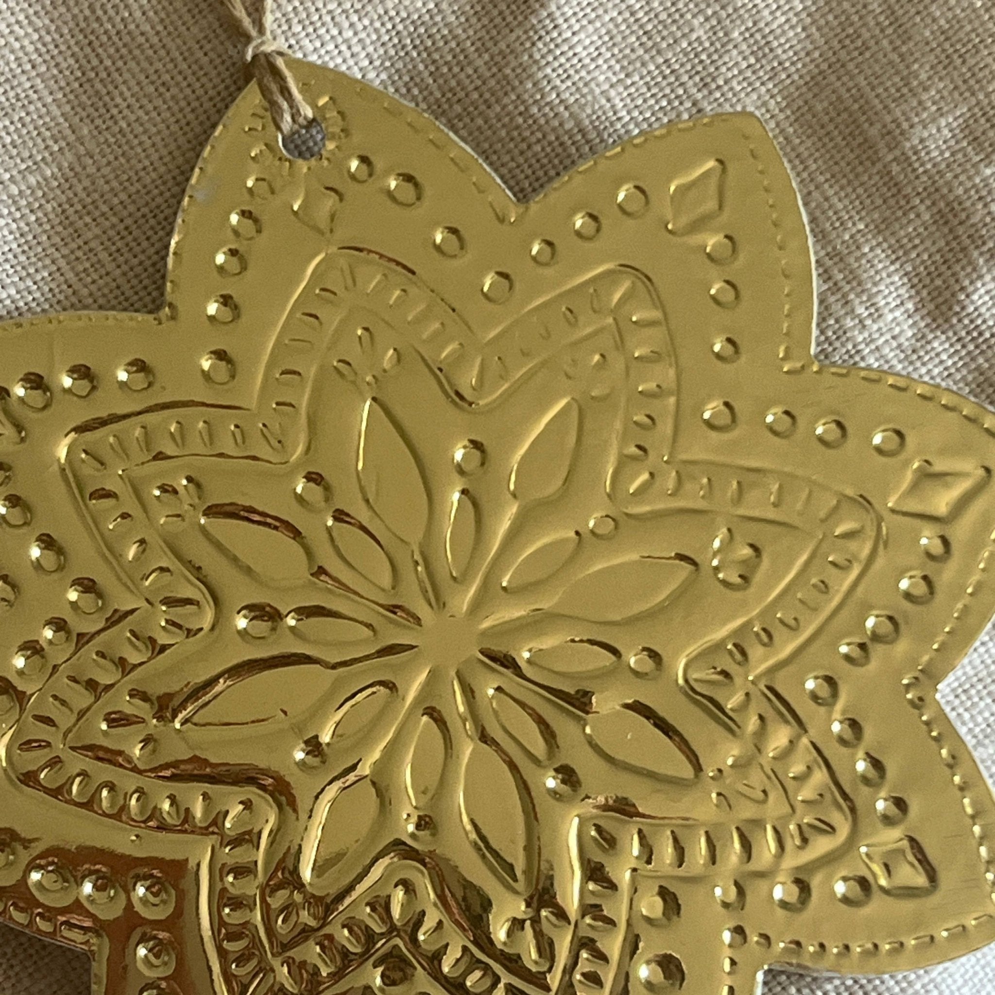 Embossed Paper Star Ornament – Gold - THE LITTLE PRESS - Nest & Bird