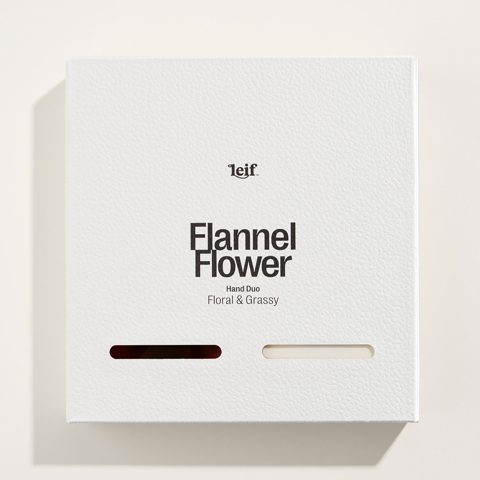 Flannel Flower Hand Duo - Leif - Nest & Bird