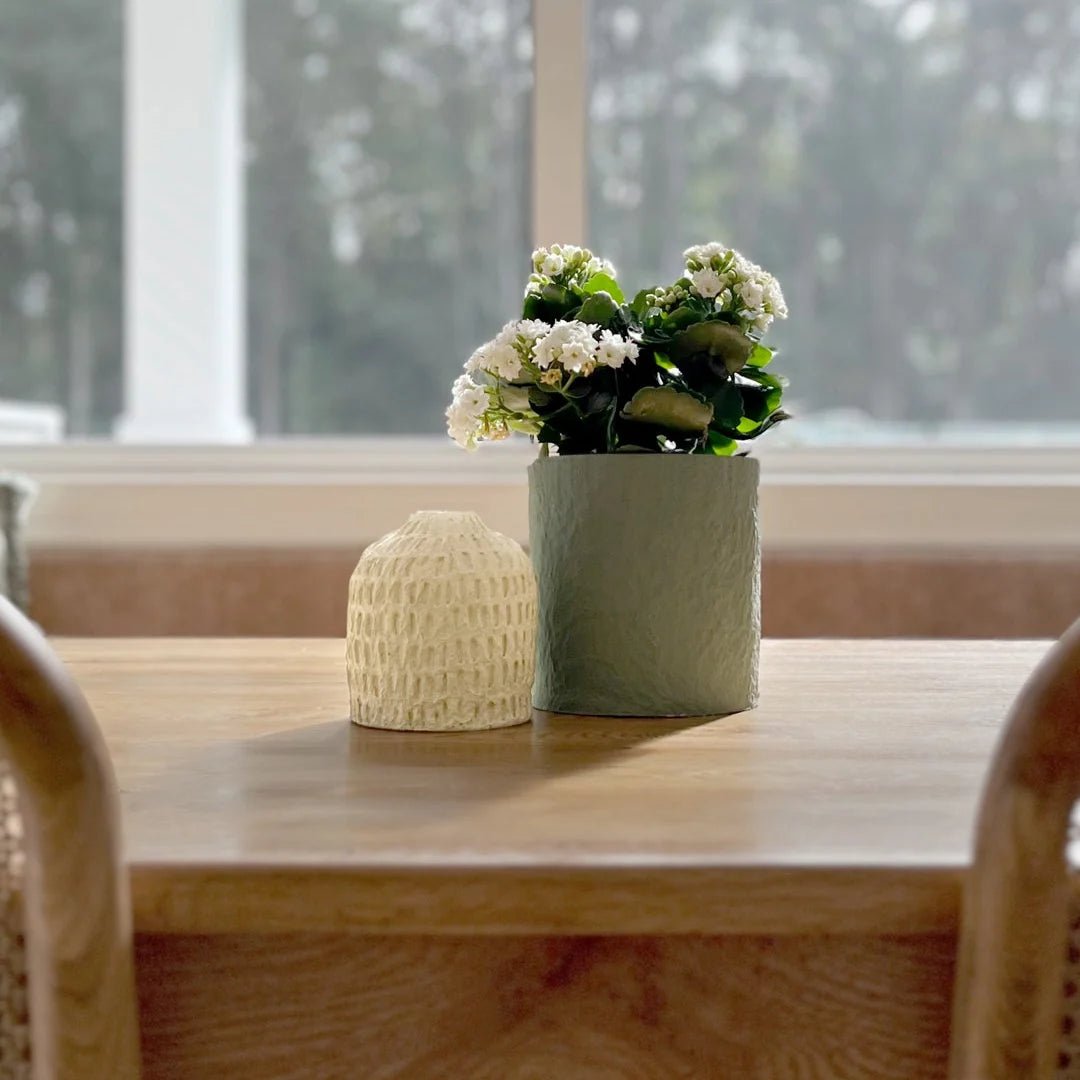 Cotton Stone Jar Vase -Matteurs- Nest & Bird