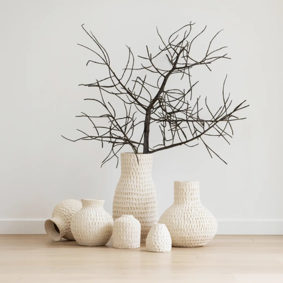 Cotton Stone Tall Vase -Matteurs- Nest & Bird