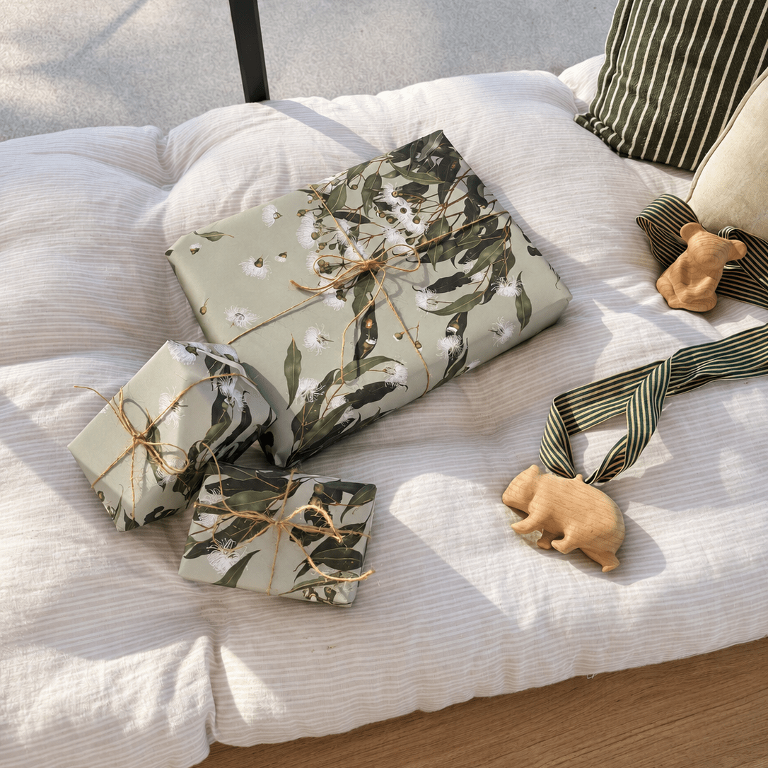 Flowering Gum Wrapping Paper -Bell Art- Nest & Bird