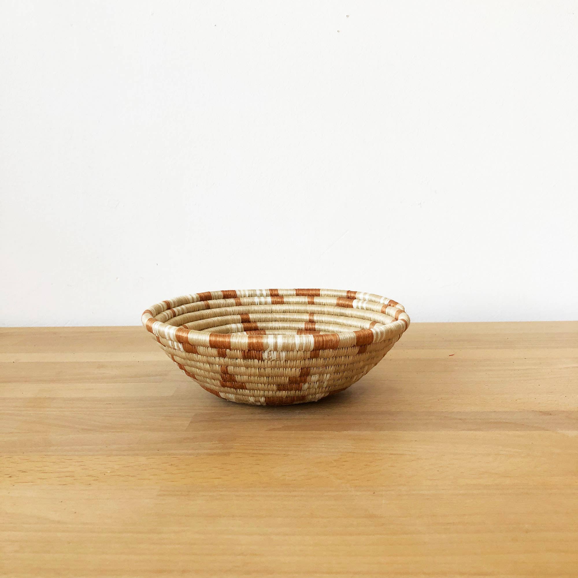 Kamembe Small Bowl - Amsha - Nest & Bird