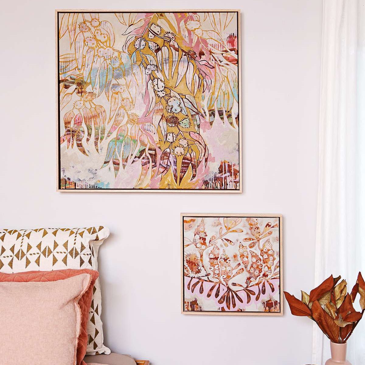 Limited Edition Oak Framed Print Blackbutt Moment -Nest & Bird- Nest & Bird