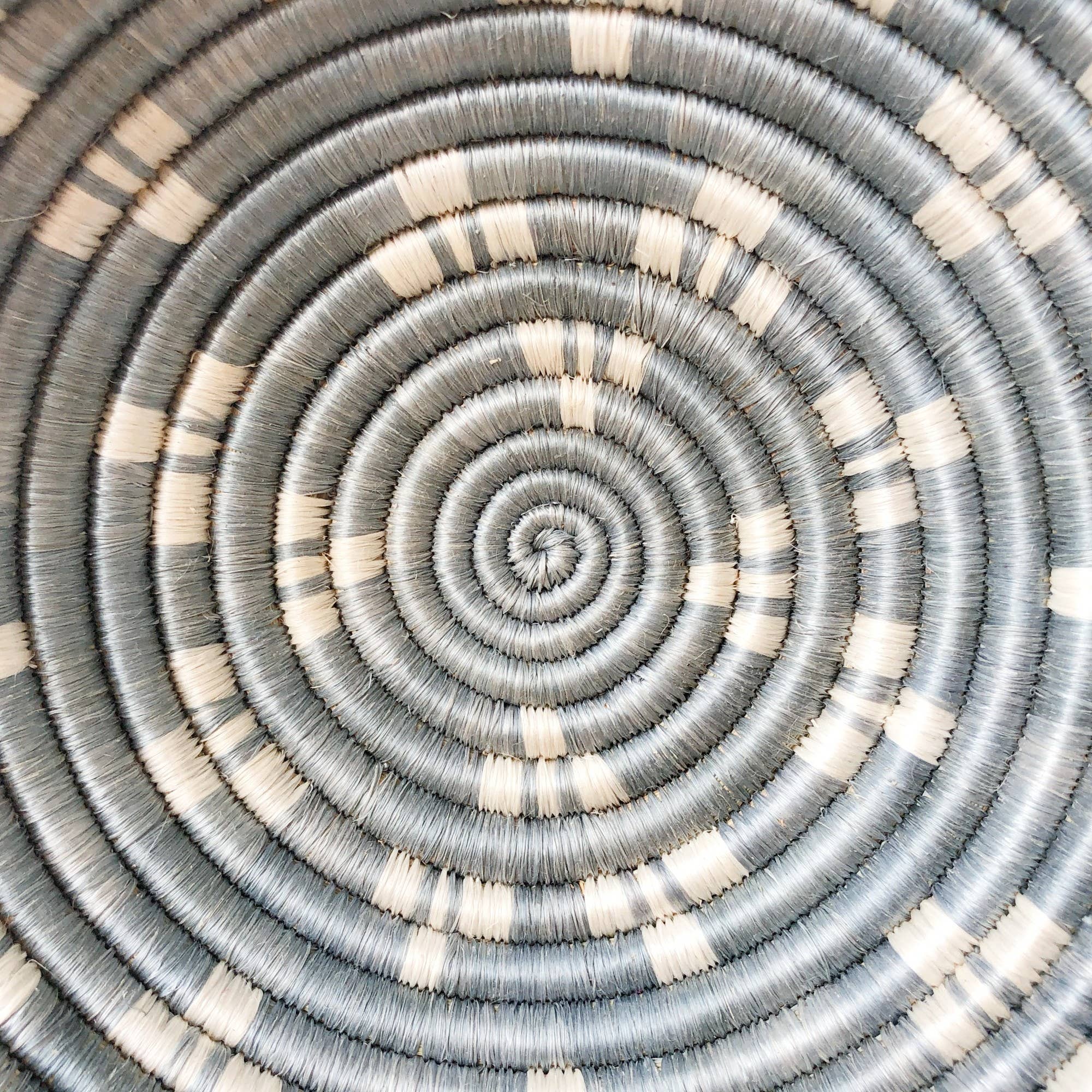 Magoma Small Bowl - Amsha - Nest & Bird