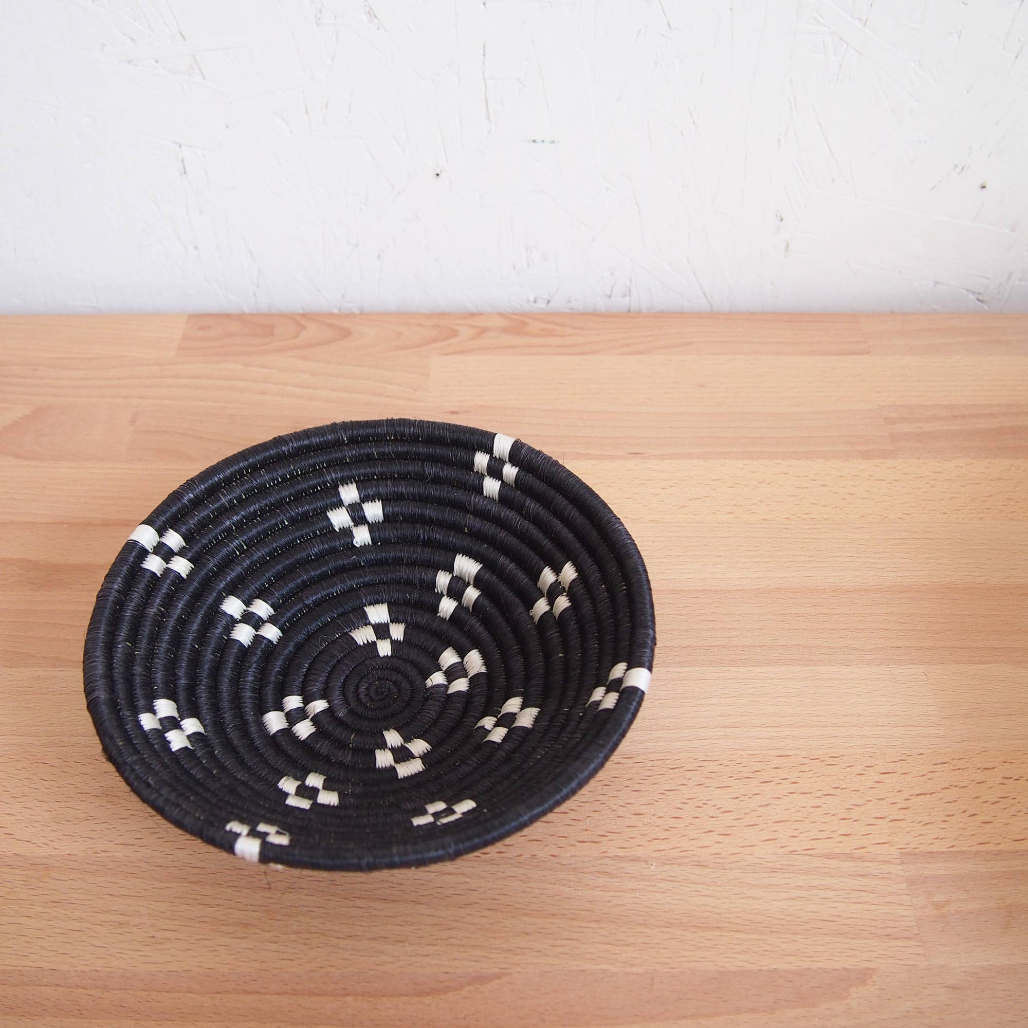 Munazi Small Bowl - Amsha - Nest & Bird