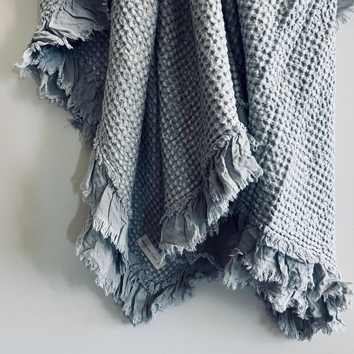 Organic Cotton Waffle Throw - Grey - Mama and Tochter - Nest & Bird