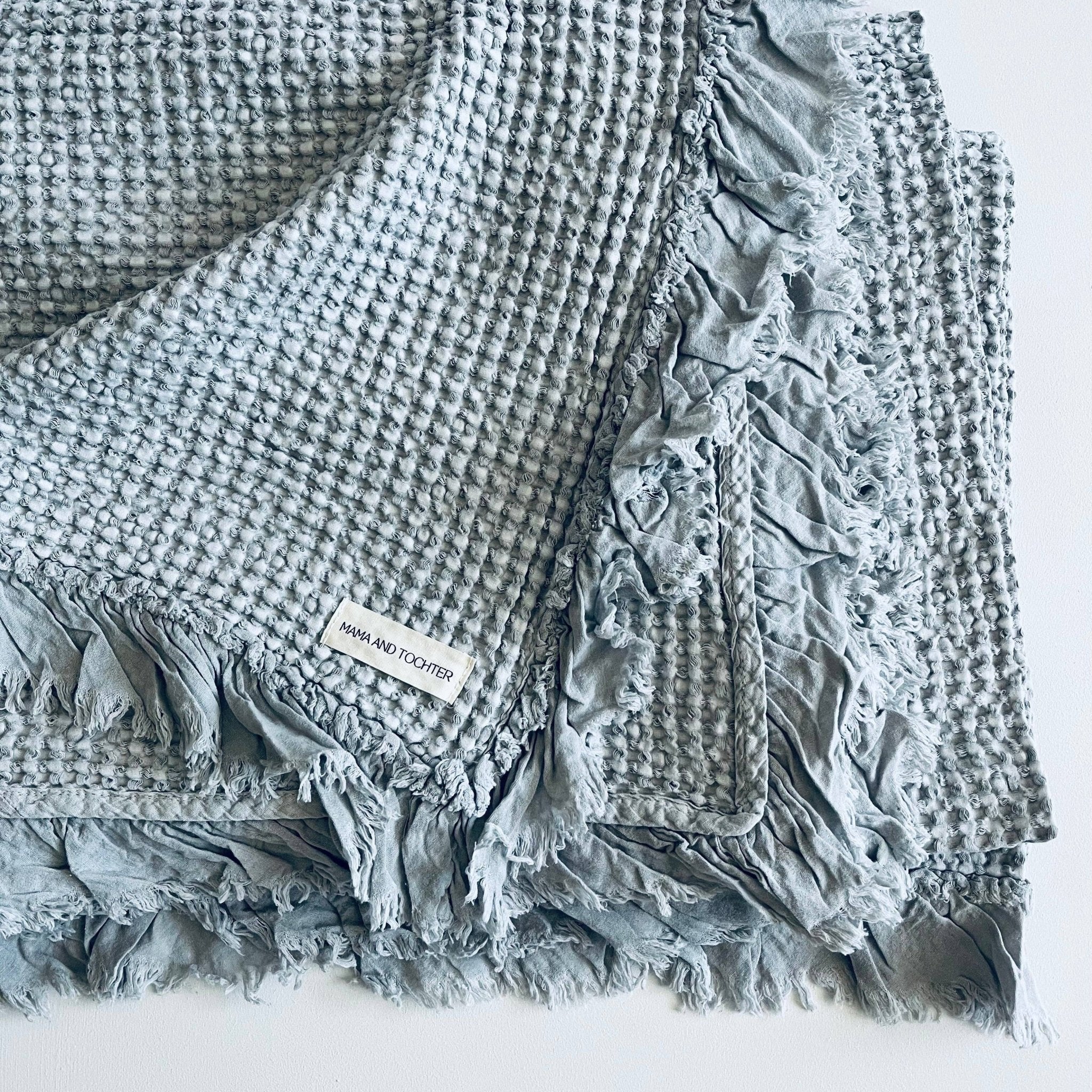 Organic Cotton Waffle Throw - Grey - Mama and Tochter - Nest & Bird
