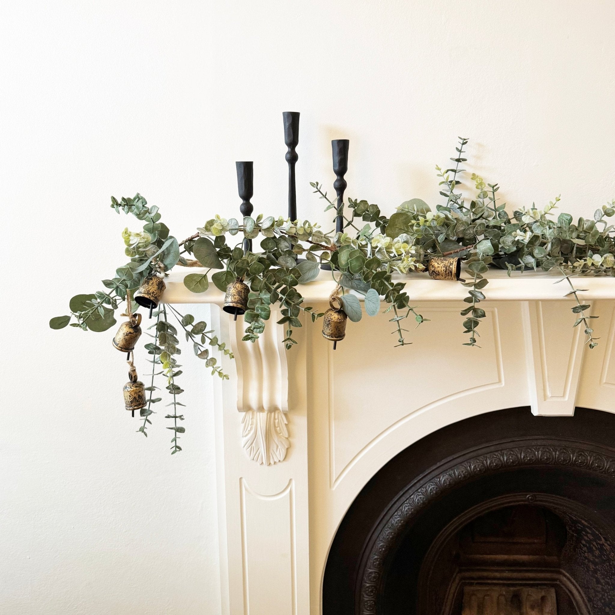 Rustic Christmas Bell Garland - Nest and Bird - Nest & Bird
