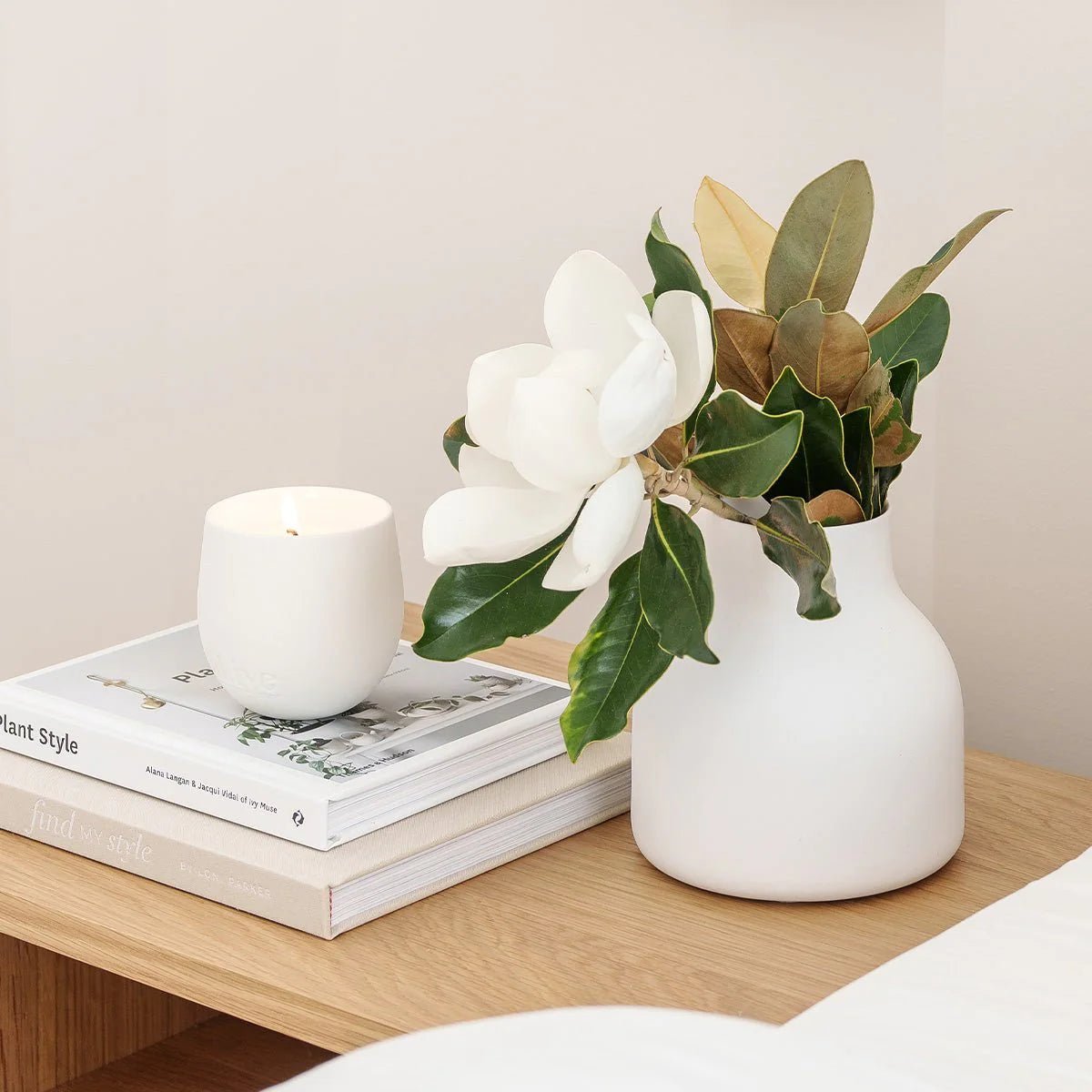 Sweet Dewberry and Clove Candle - al.ive - Nest & Bird
